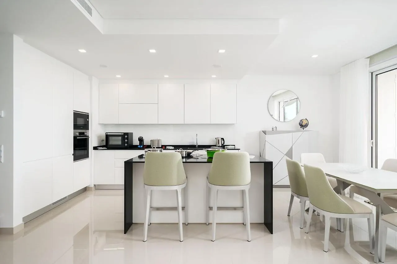 Lagos Marina View 7 With Pool By Homing Apartment
