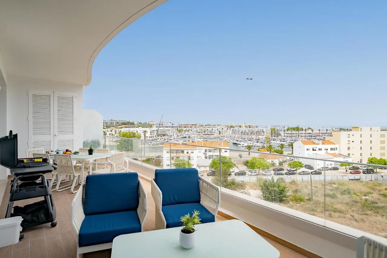 Lagos Marina View 7 With Pool By Homing Apartment