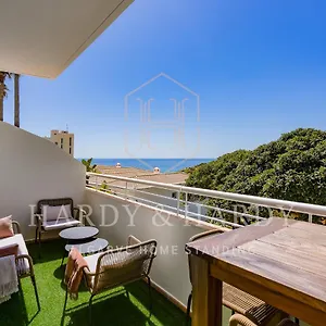 Apartment H&h - Rare Modern & Elegant With Wonderful Sea Views, A Few Meters From Porto De Mos, Lagos